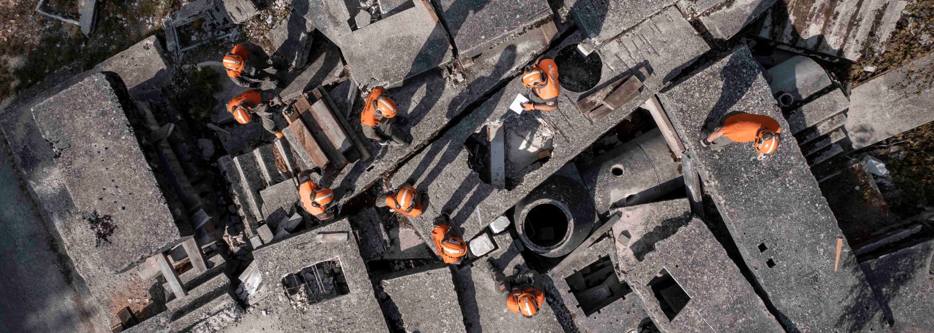 Recherche décombres